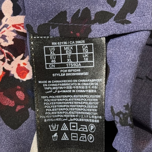 Guess blouse women’s xl Floral‎ Navy and Red Women's Top lightweight semi sheer - Picture 11 of 11